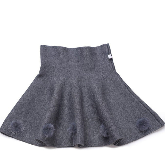Feather Ball Side Zipper Skirt
