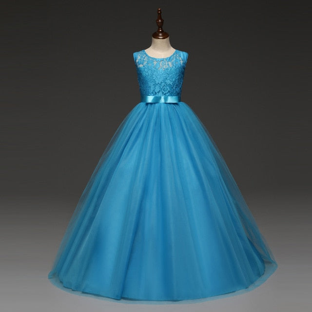 Lace Design Formal Gown