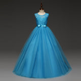 Lace Design Formal Gown