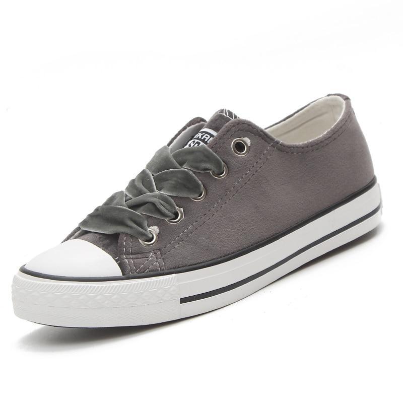 Casual Lace-Up Leisure Sneakers
